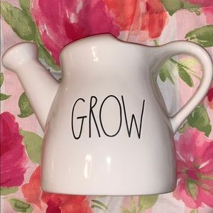 RAE DUNN WATERING PITCHER